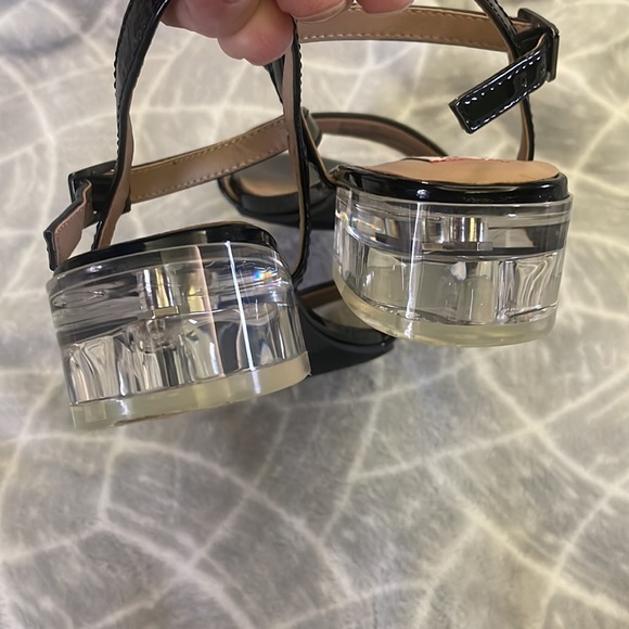 Steve, madden girl sandals - Picture 3 of 8